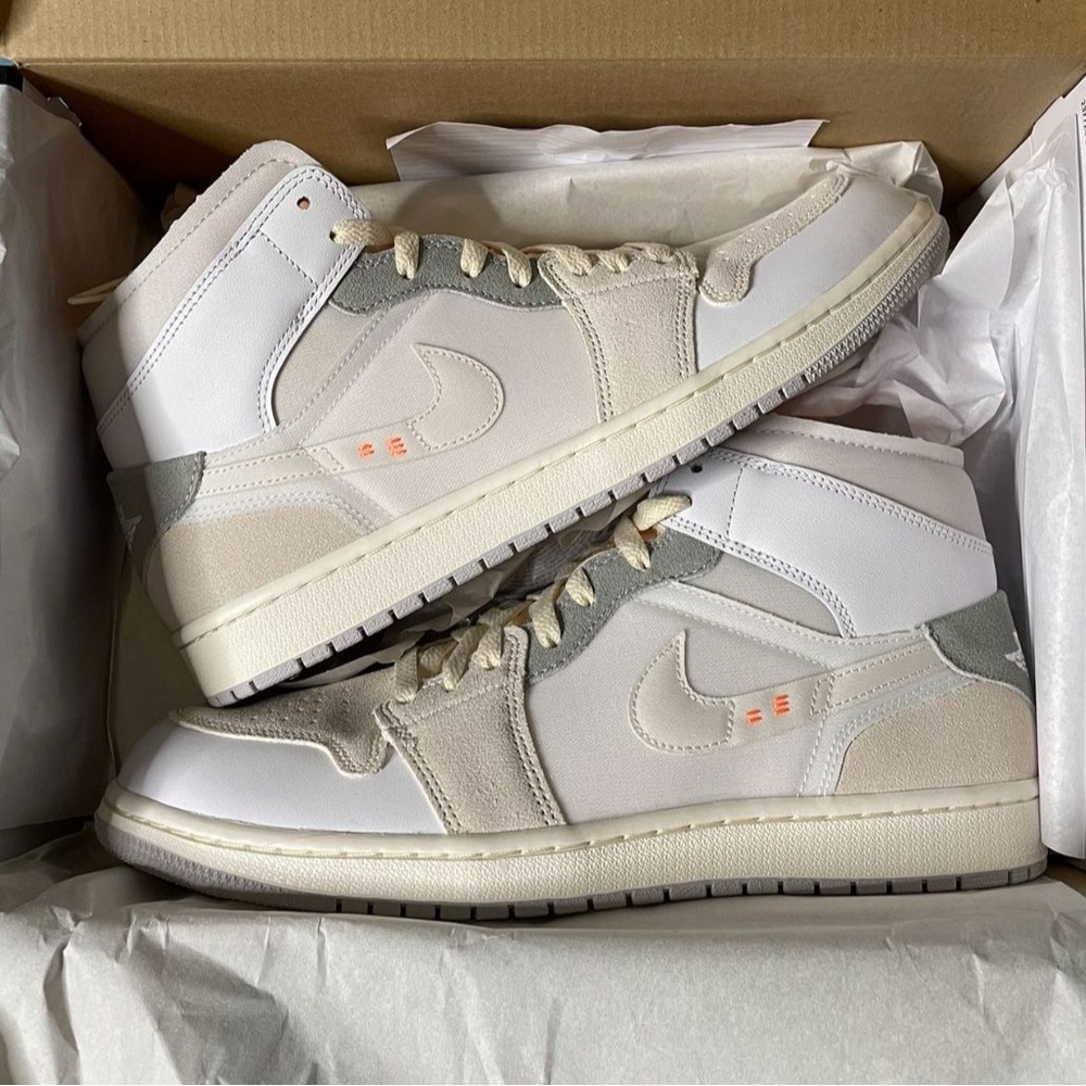 Jordan 1 mid craft